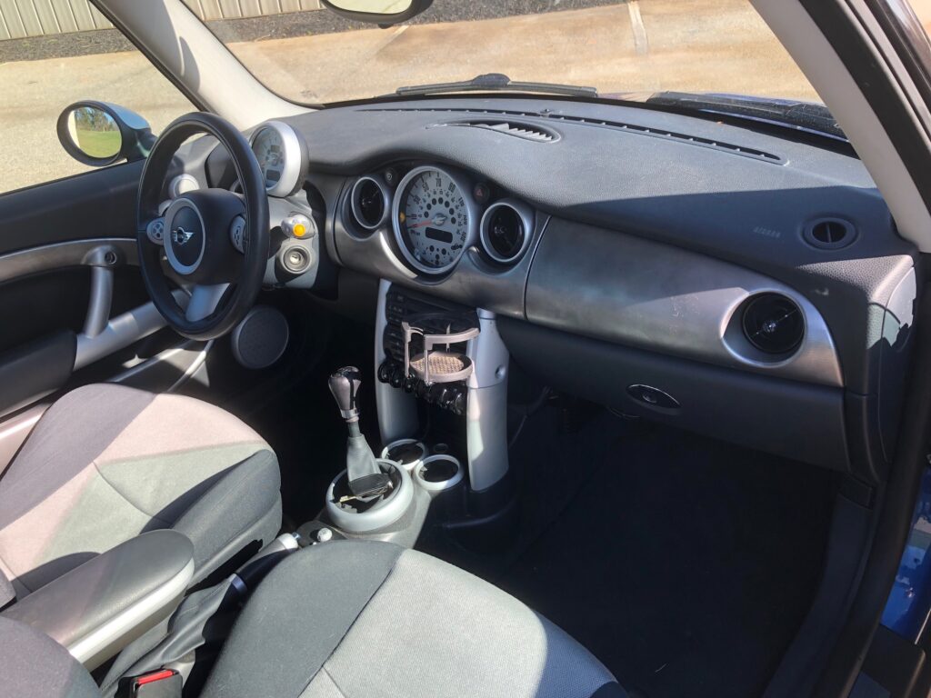 2006 MINI Cooper S R53 – The Ultimate Driving Museum